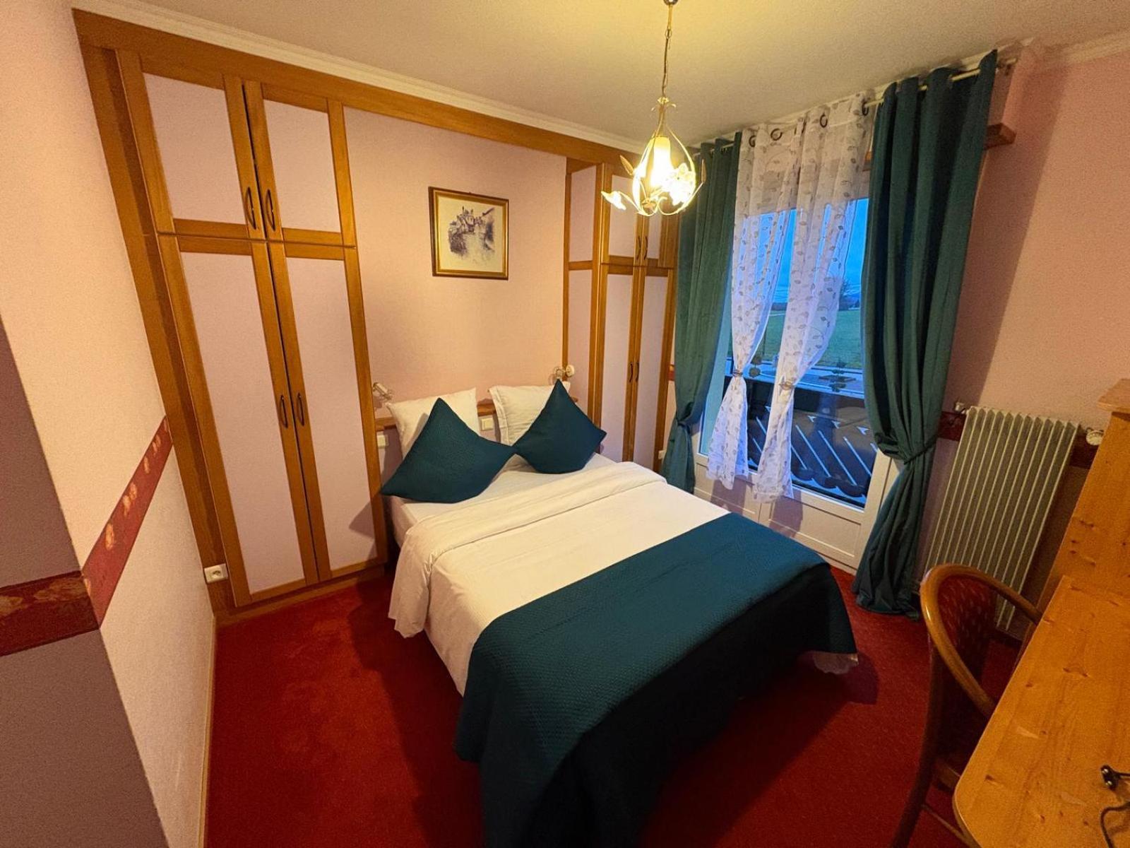 Hotel L'Oree Des Roches Saales Bagian luar foto
