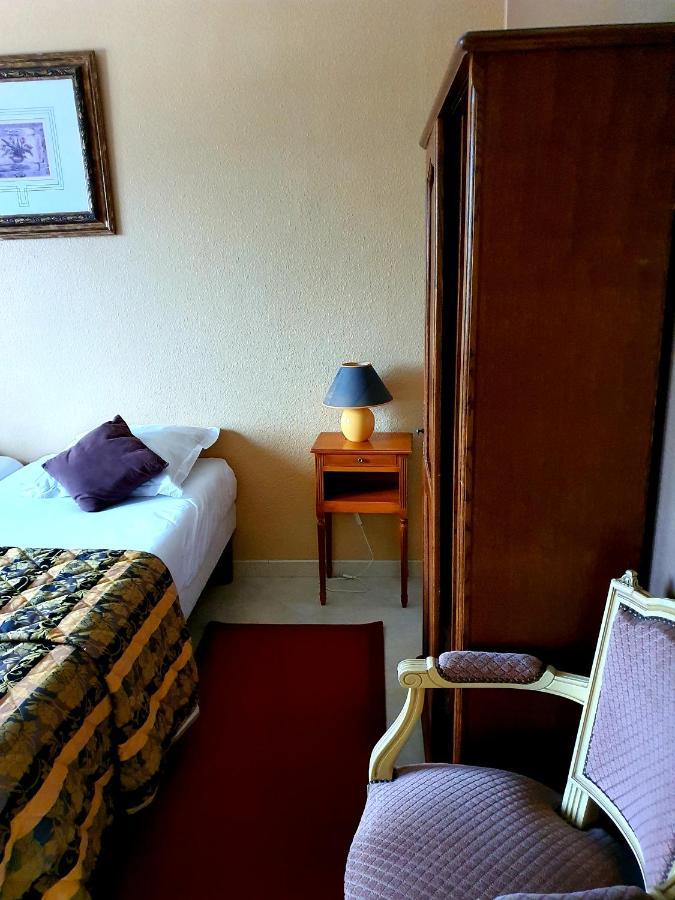 Hotel L'Oree Des Roches Saales Bagian luar foto