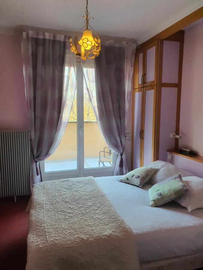 Hotel L'Oree Des Roches Saales Bagian luar foto