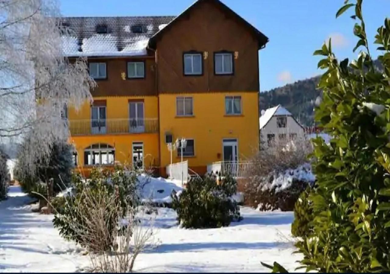 Hotel L'Oree Des Roches Saales Bagian luar foto
